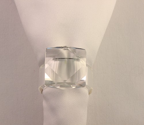 Glass Diamond Ring Napkin Ring (Limited)