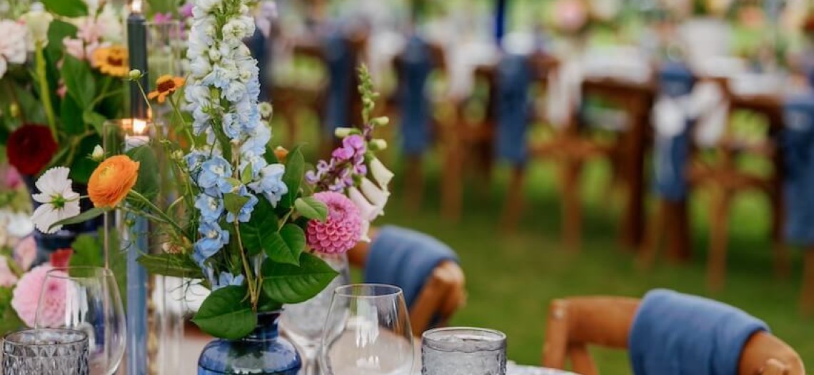 A Blue Delft Delight Under the Tent