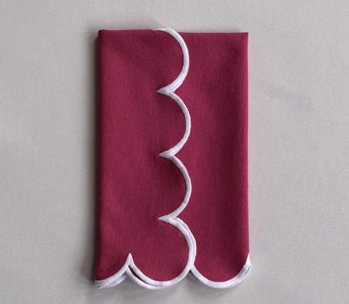 Raspberry Cotton Scalloped Napkin